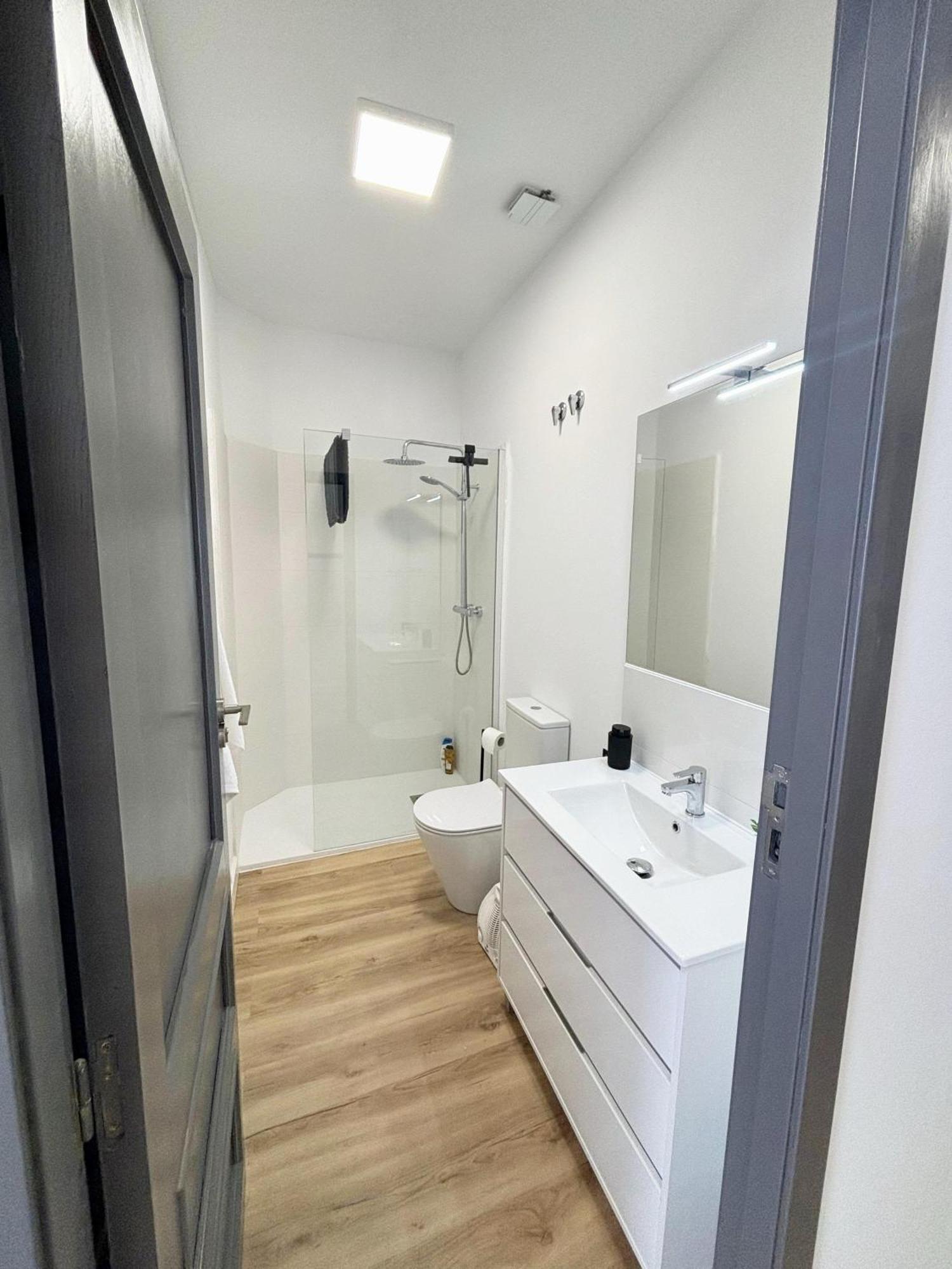 Catapiro - Confort Elegante Y Exclusivo En El Corazon De La Ciudad Ourense Exterior photo